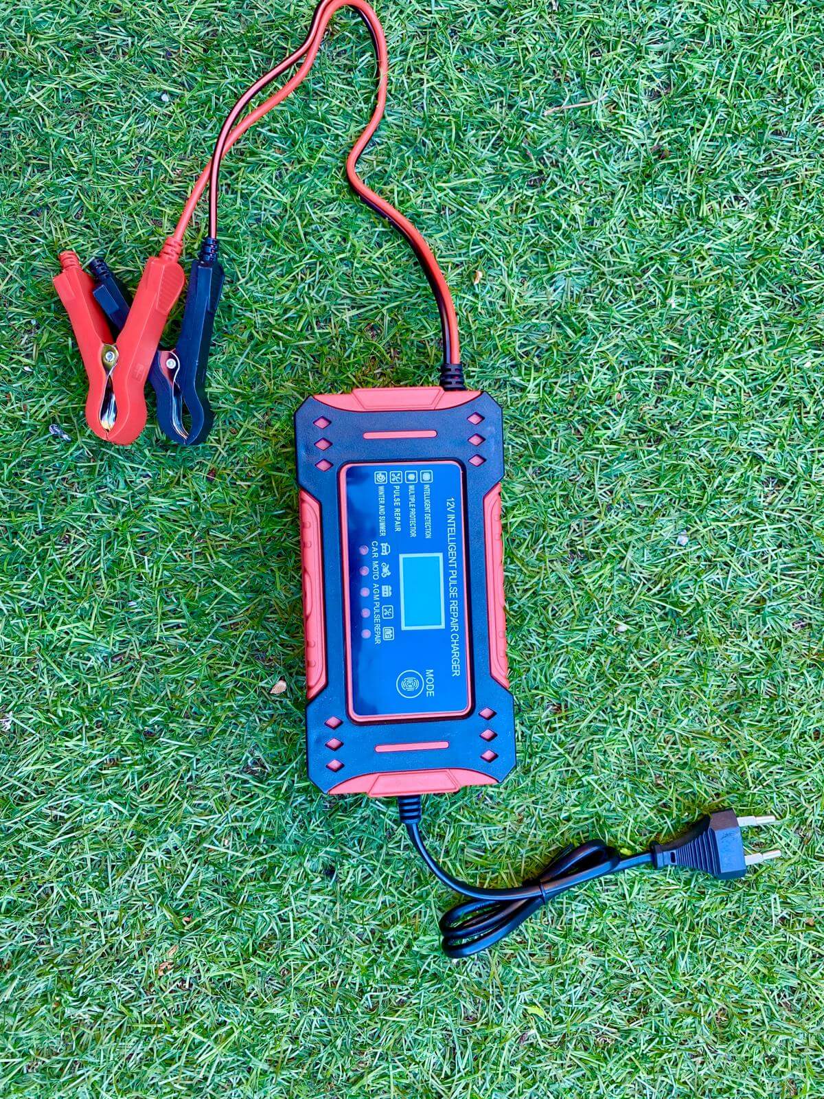 Cargador de batería inteligente para coche, unidad de carga de batería para coche y motocicleta, pantalla LCD de reparación de batería de plomo-ácido, 6A, 12V